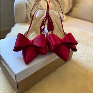 Satin Pointed Toe Slingback Heels with Bow - Red